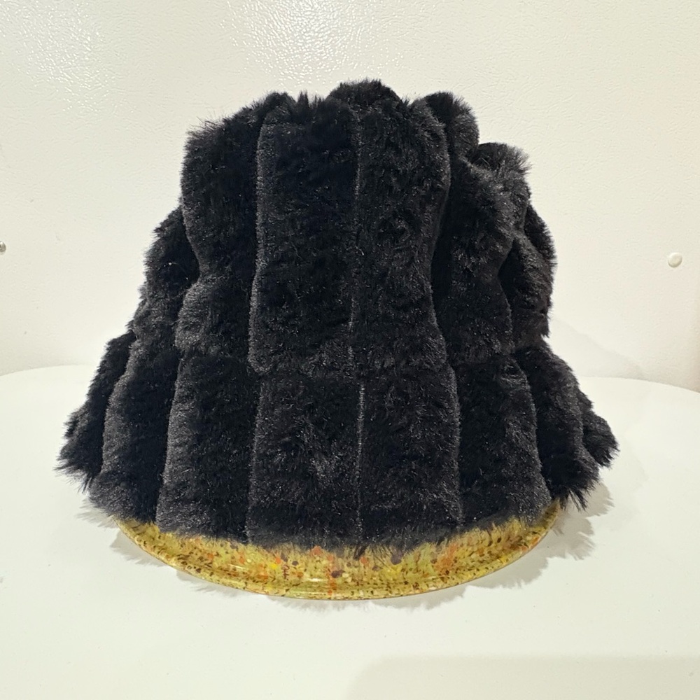 Natalie Mills Becky Winter Bucket Hat Black